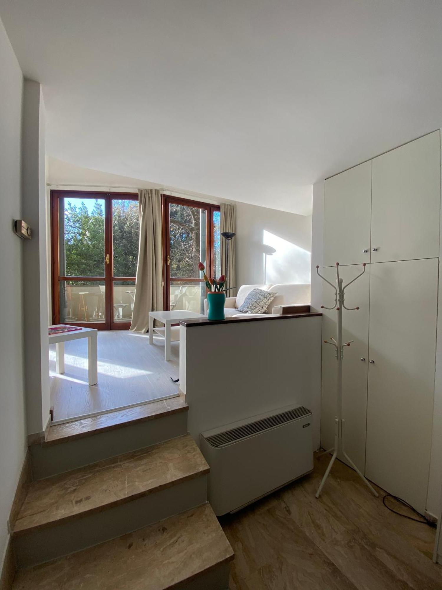 Cozy With Access To Garden Apartamento Florencia